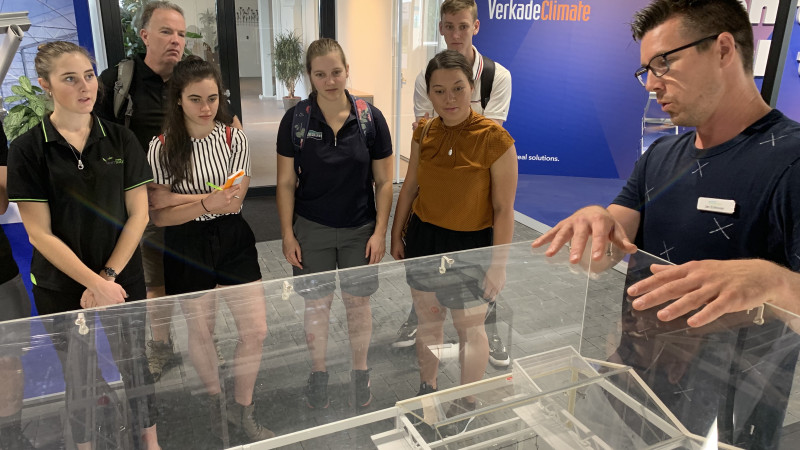 20190625 070403469 iOS